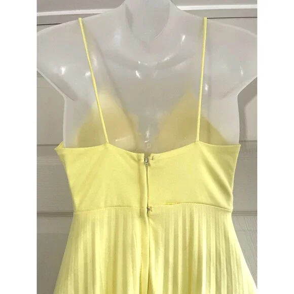 70s VTG Chiffon Babydoll Angel Cape Maxi Dress Accordion Pleated Yellow Gown 10 - Picture 7 of 14